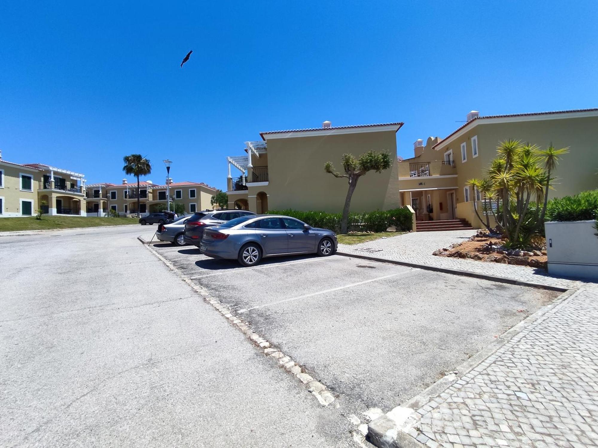 1D Areias De Porches, Pool & A/C - Casas & Papeis Apartment Armacao de Pera Exterior photo